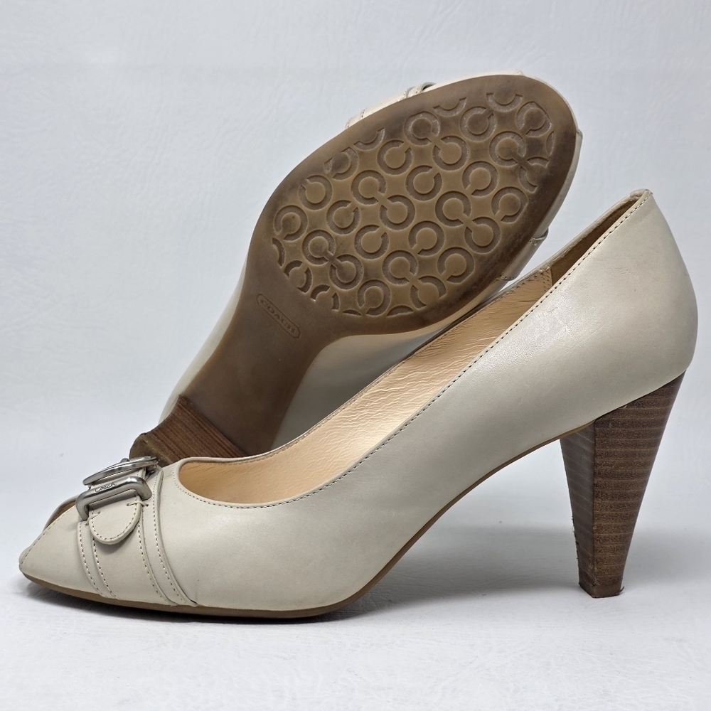 Coach Tatiana Burnished Leather Peep-Toe Pumps Parchment Cream Women's Size 10B
